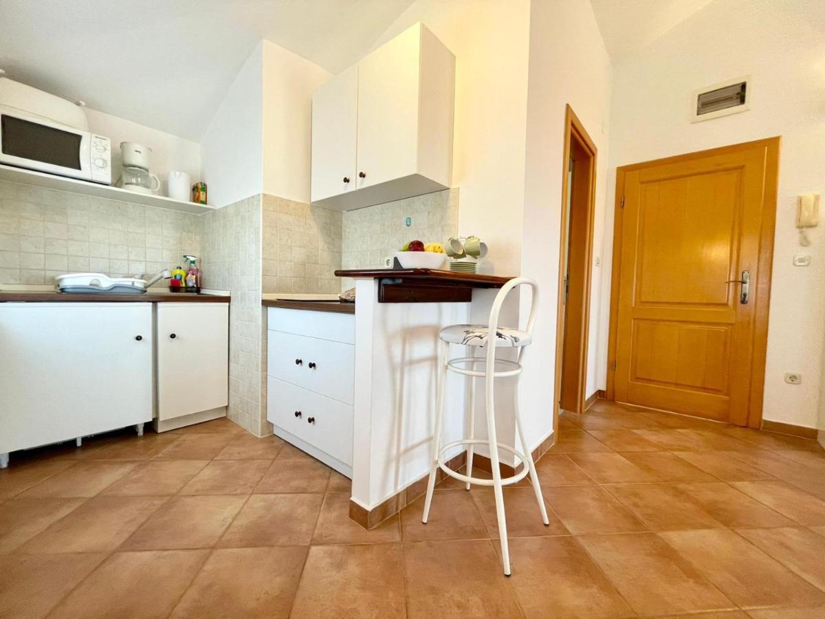 Apartments Ladonja Medulin Extérieur photo